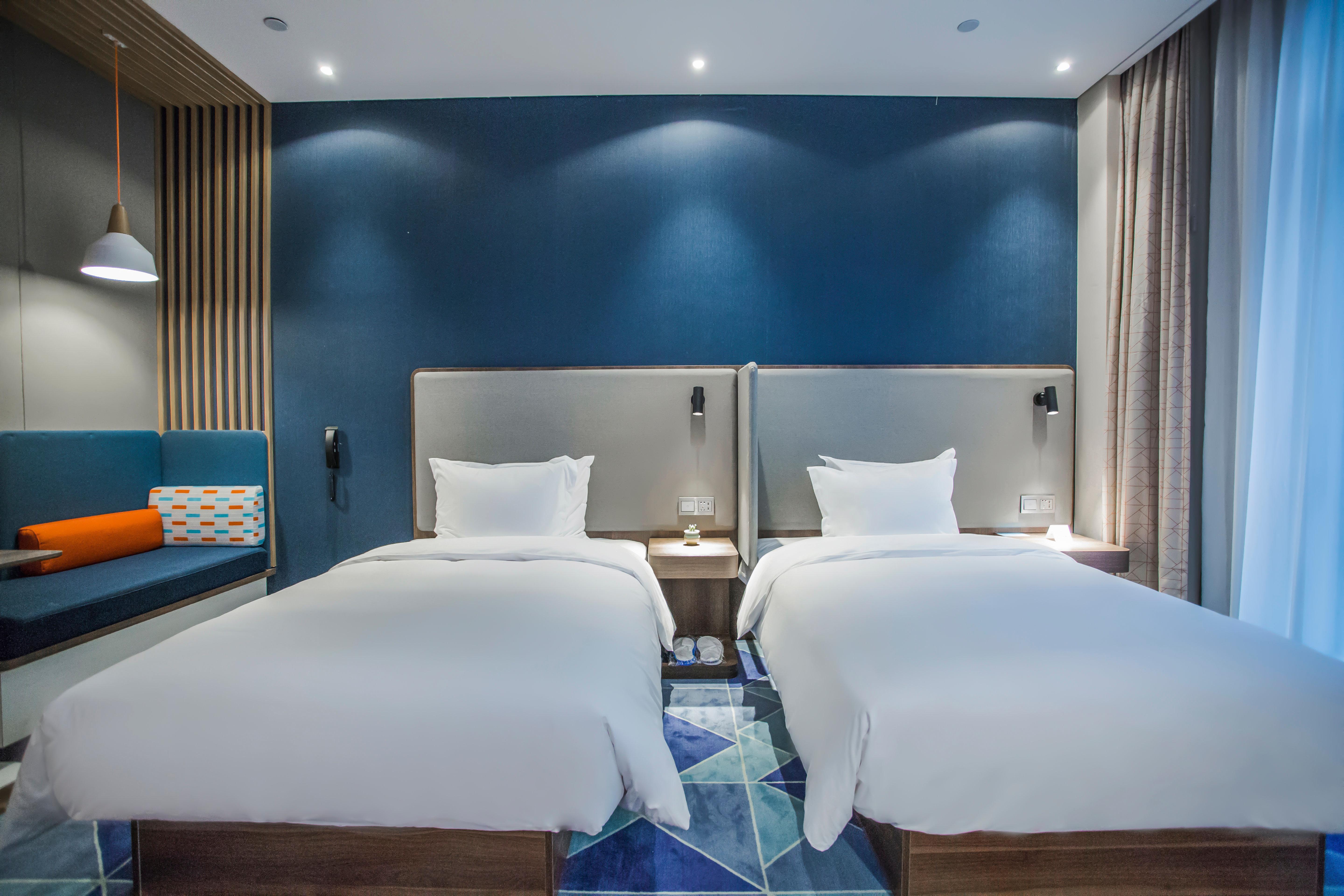 Holiday Inn Express Shanghai Pudong Chuansha, An Ihg Hotel Exterior foto